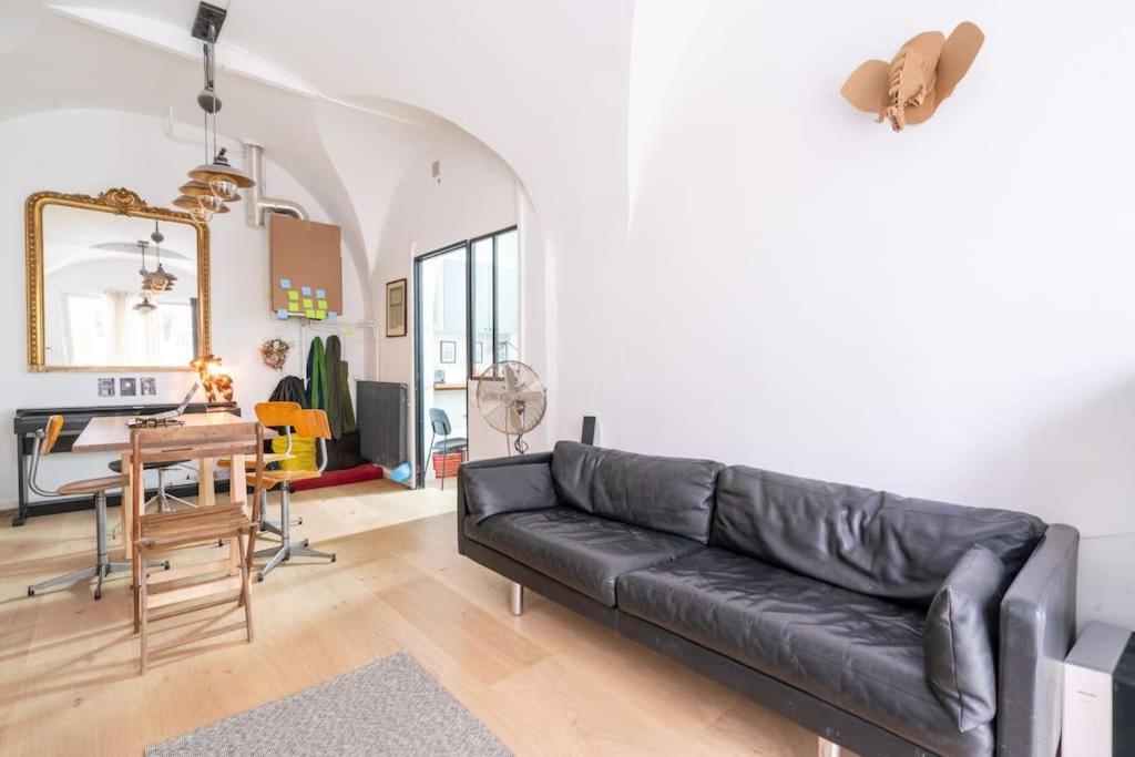 Grand Duplex Montmartre Apartment Paris Ngoại thất bức ảnh